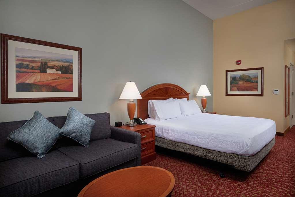 Hilton Garden Inn Newport News Zimmer foto